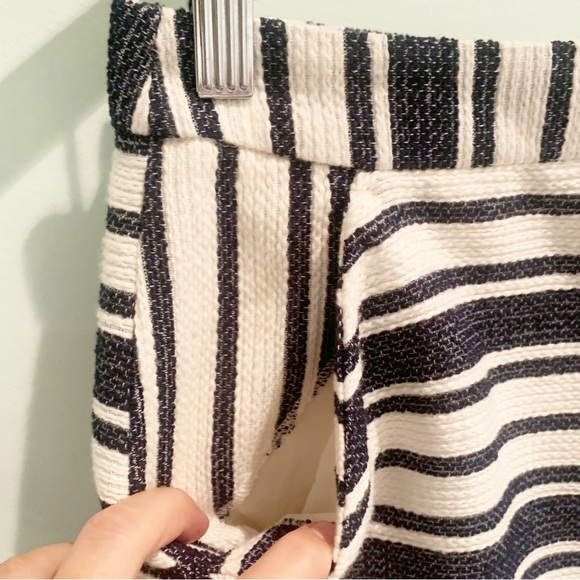🏷️Banana Republic Woven Striped Navy Cream Tweed Mini Skirt 6 POCKETS - Picture 5 of 6